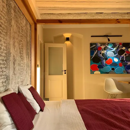 Desatero Hotel *